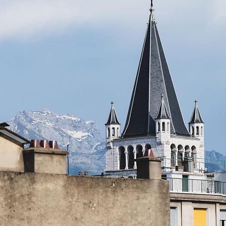 Le Duplex Vaugelas Atypique En Plein Centre Ville Annecy Exterior photo